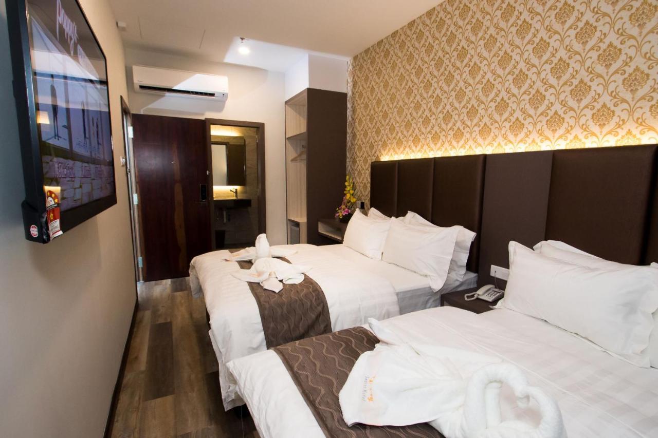 Spring Season Hotel Muar Bagian luar foto